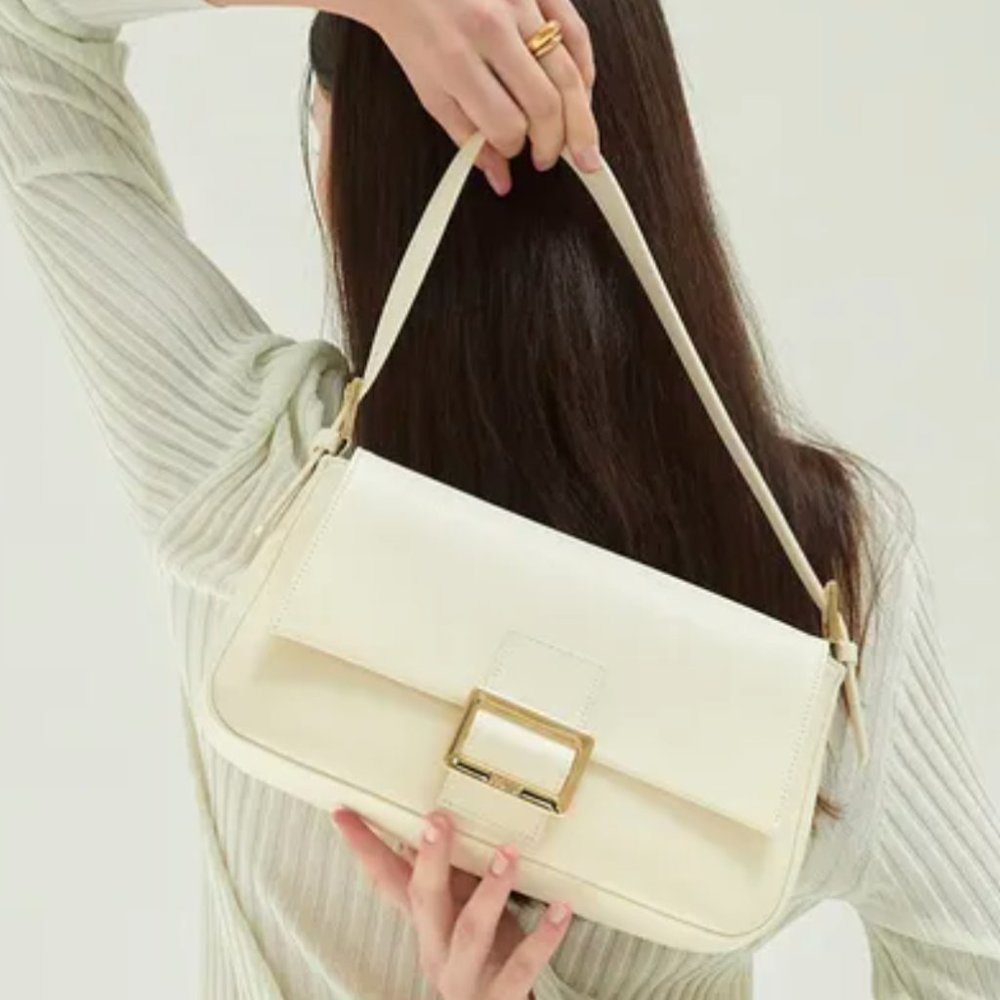 W concept, RAIVE, Luke Bag
